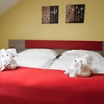 Otel F - Team Liptovský Hrádok