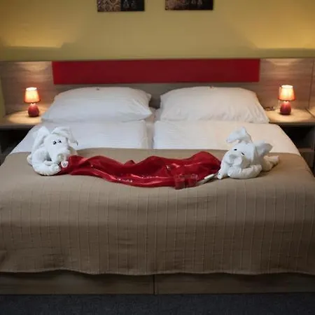 酒店 F团队酒店 2*